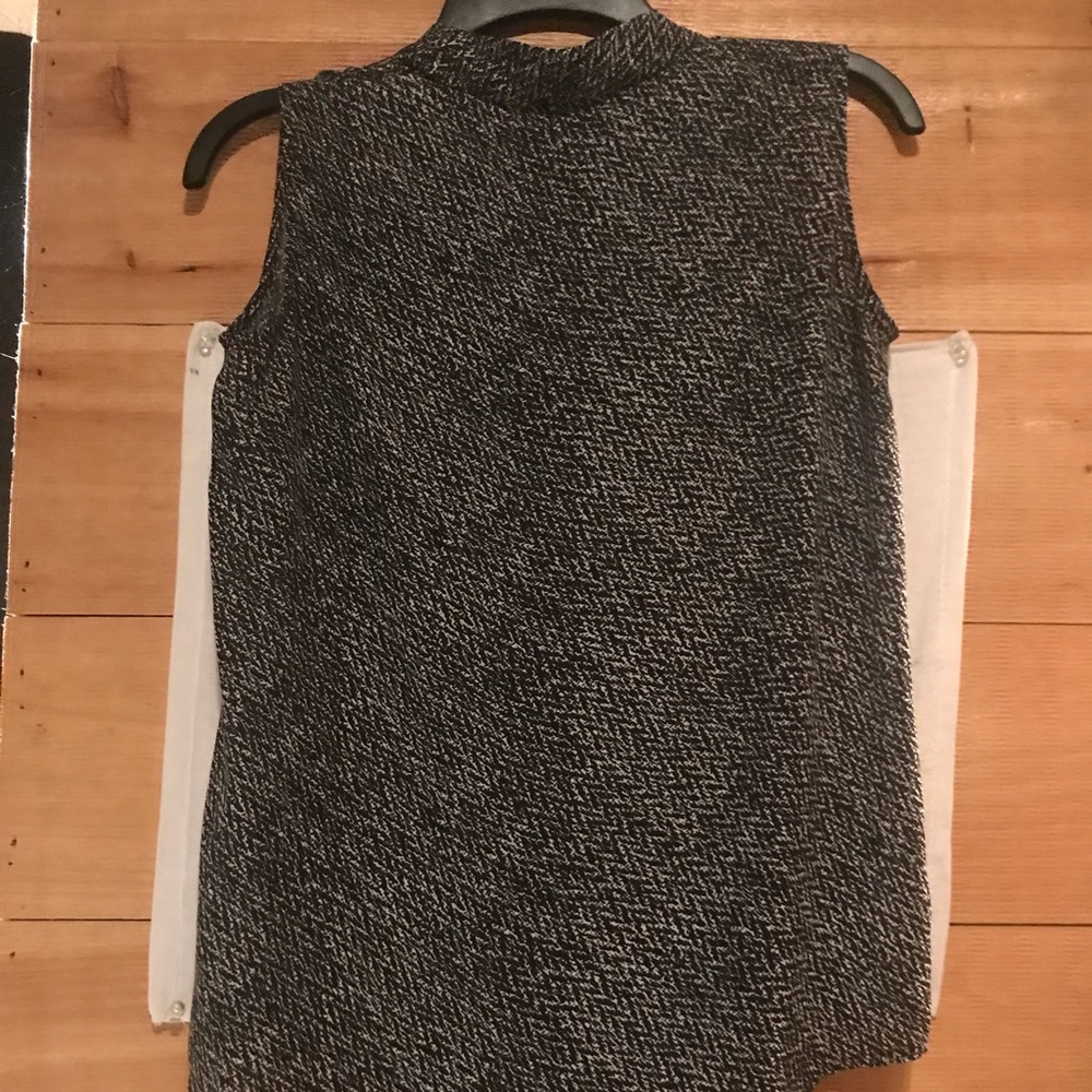 Black dress shirt sleeveless